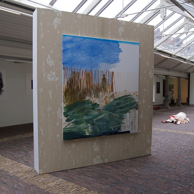 Schilderij opgesteld in De Vishal met daglicht van boven